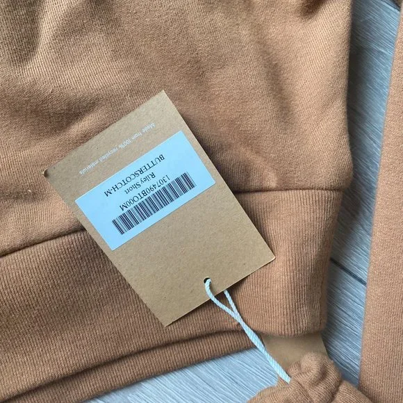 REFORMATION Hunter Classic Sweatshirt & Riley Short - Butterscotch - Picture 6 of 8